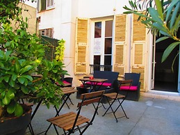 Pastoral - Hostel