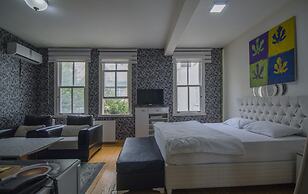 Puhu Otel