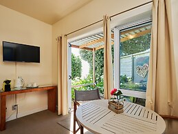 Lemon Tree Lodge