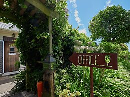 Lemon Tree Lodge