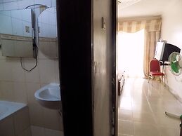 Kumi Hotel