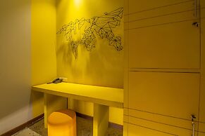 The Twizt Lifestyle Hostel & Hotel