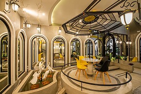 The Twizt Lifestyle Hostel & Hotel