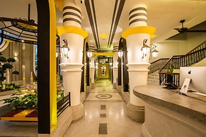 The Twizt Lifestyle Hostel & Hotel