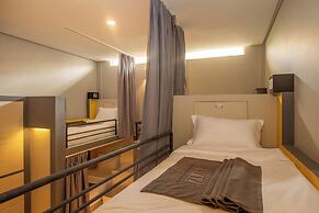 The Twizt Lifestyle Hostel & Hotel
