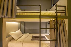 The Twizt Lifestyle Hostel & Hotel