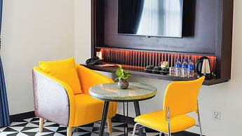 The Twizt Lifestyle Hostel & Hotel