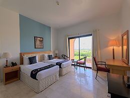 CAPITAL O133 Al Sawadi Beach Resort & Spa