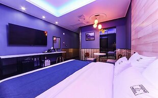 Legend Hotel