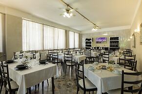 Hotel Giumer