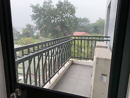 Coco Flower Village Serviced Apartment