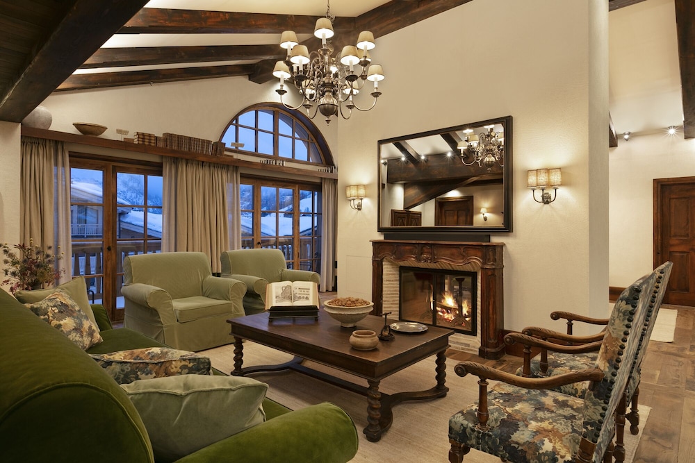 Airelles Val d’Isère , Le Brussel's