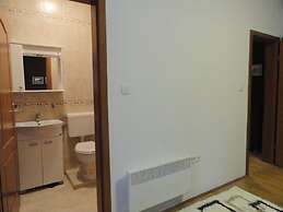 Center Budva Holiday Home