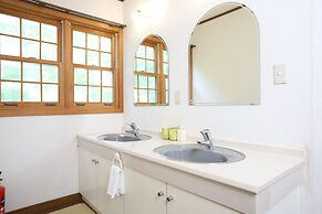 Creek House Hakuba