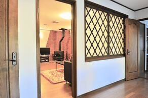 Creek House Hakuba
