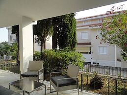 Petrovac Holiday House with pool