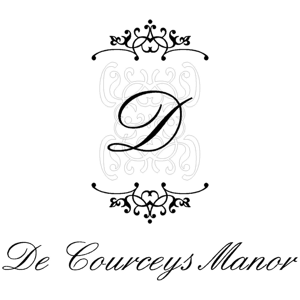 De Courceys Manor Cottages