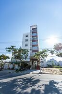Vivian Hotel
