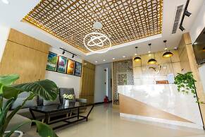 Vivian Hotel