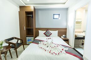 Vivian Hotel