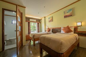 Rawis Resort Hotel