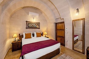 Grand Elite Cave Suites