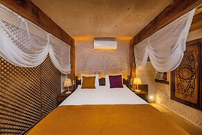 Grand Elite Cave Suites