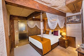 Grand Elite Cave Suites