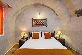 Grand Elite Cave Suites