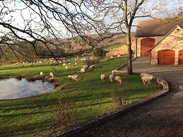 The Larches Ledbury Bed and Breakfast