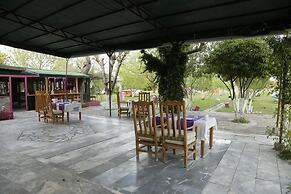 Esralina Pension
