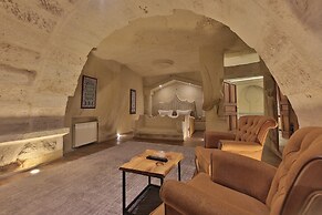 Taru Cave Suites