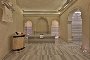 Taru Cave Suites