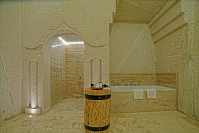 Taru Cave Suites