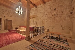 Taru Cave Suites