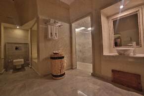 Taru Cave Suites