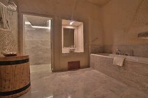 Taru Cave Suites