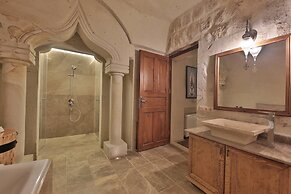 Taru Cave Suites