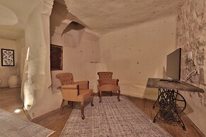 Taru Cave Suites