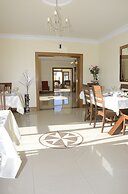 TempleView Lodge