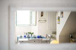 Corricella Sea Window
