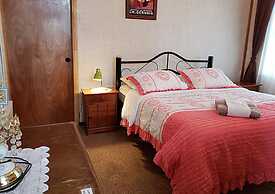 Antiguos Bed and Breakfast