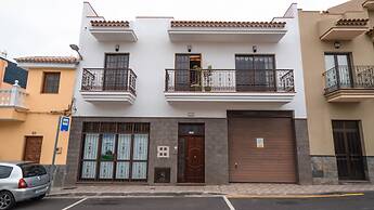 Canary Biohostel