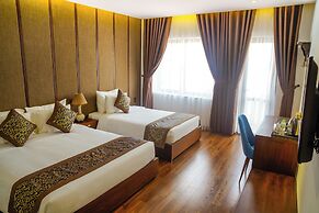 Dong Duong Hotel