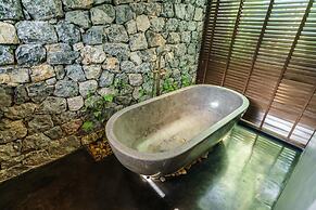Aravinda Resort