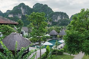 Aravinda Resort