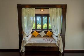 Aravinda Resort