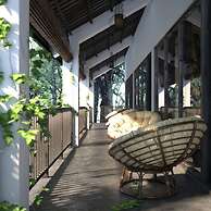 Aravinda Resort