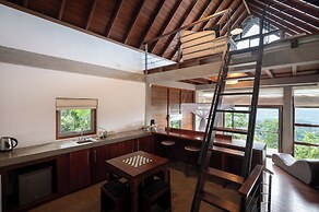 Treehouse Chalets