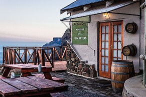 Sani Mountain Lodge